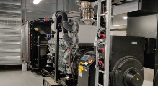 noticias maquinaria HIMOINSA emergencia al túnel de Liipola