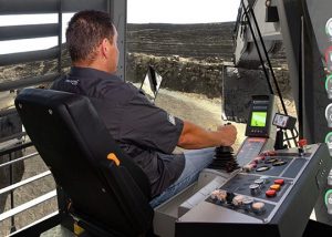 noticias maquinaria Liebherr simulador