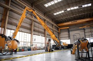 noticias maquinaria excavadora de demolición de Liebher