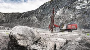 noticias maquinaria Sandvik tecnología de perforación Top Hammer XL