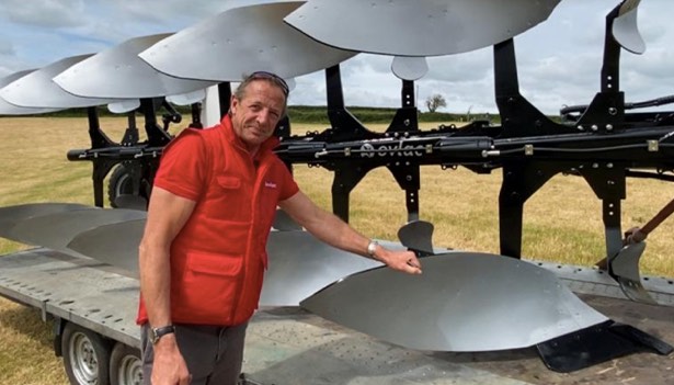 noticias maquinaria Nick y el XP de Ovlac Black Edition