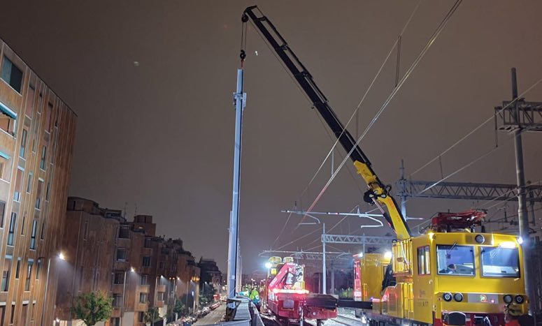 noticias maquinaria grúa ferroviaria Fassi