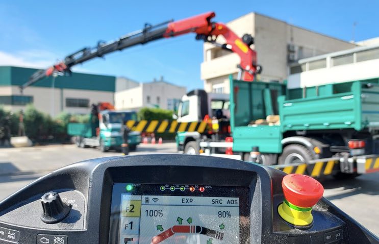 noticias maquinaria Grúas Agudo con gruas Palfinger