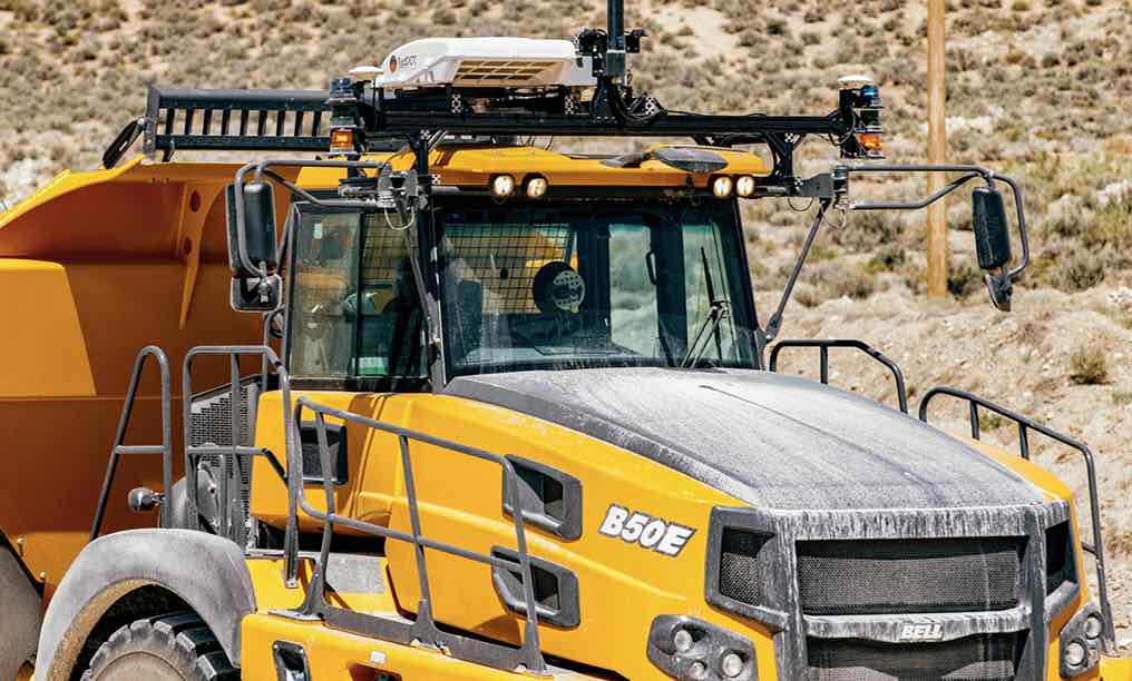 noticias maquinaria Bell Equipment colabora con Articulated Dump Truck y Pronto AI.