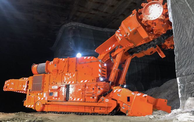 noticias maquinaria Komatsu en MINExpo 2021