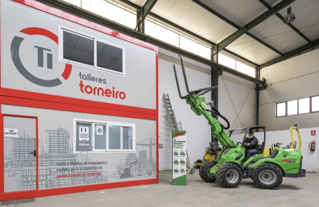 noticias maquinaria Riversa minicargadoras Avant