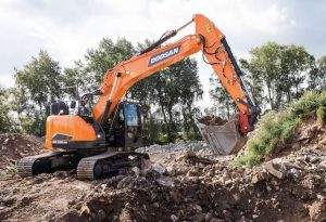 noticias maquinaria Doosan excavadoras de orugas de 20 t de la Fase V