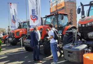 noticias maquinaria Kubota en EXPOLIVA