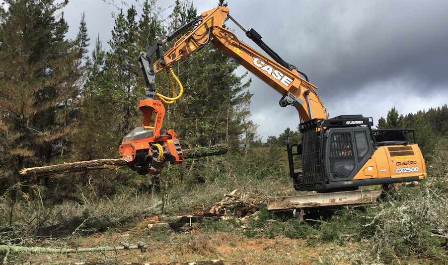 noticias maquinaria Maderas Xinzo excavadora de cadenas CASE CX250D