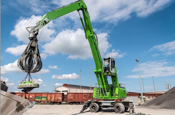 noticias maquinaria SENNEBOGEN manipulador híbrido