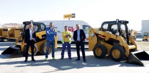 noticias maquinaria Finanzauto minicargadoras Cat® 226D3 a Grupo ANKA