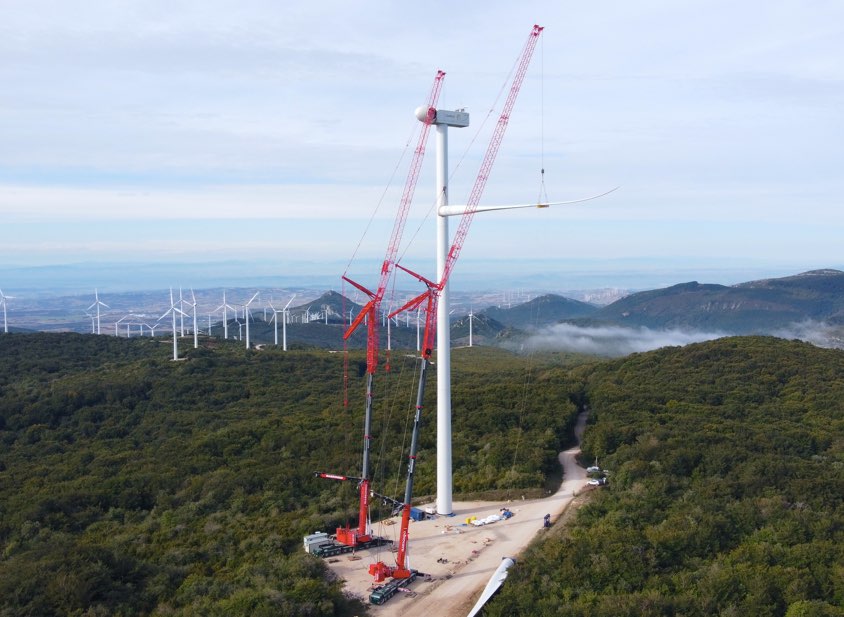 noticias maquinaria Grúas Ibarrondo con grúas Liebherr