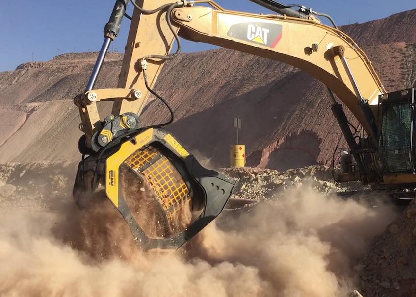 noticias maquinaria MB Crusher trata materiales en cantera