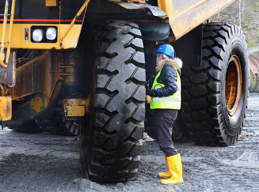 noticias maquinaria neumático adecuado BKT