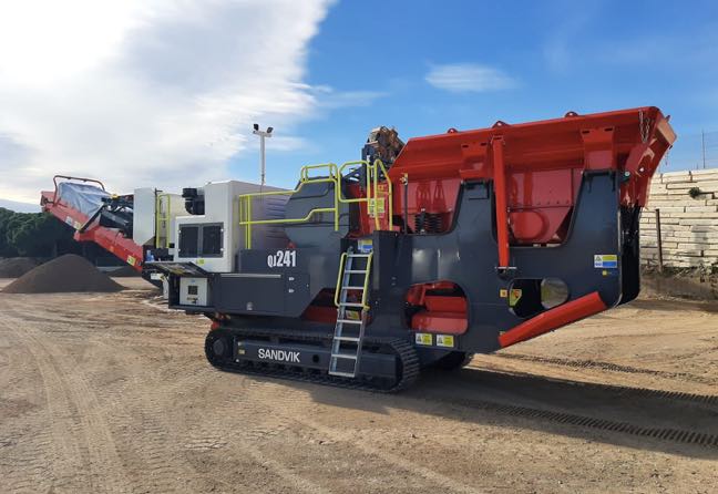 noticias maquinaria Finanzauto Sandvik QJ241