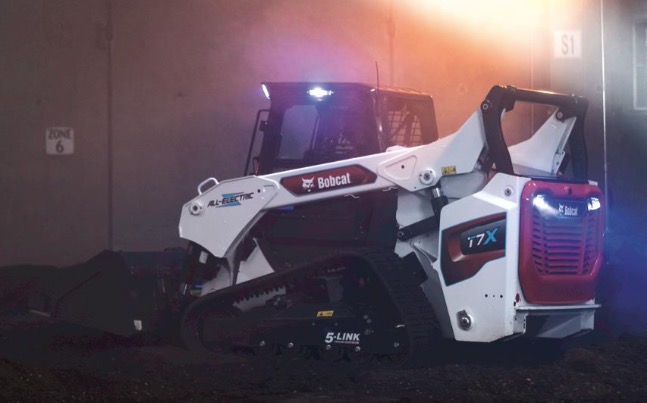 noticias maquinaria Bobcat cargadora de orugas eléctrica compacta T7X