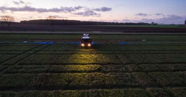noticias maquinaria Kverneland aplicación SpotSpray