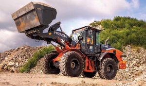 noticias maquinaria hitachi cargadora ZW180-7