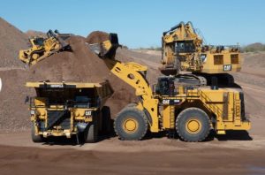 noticias maquinaria 500 camiones autónomos Cat Command for Haling