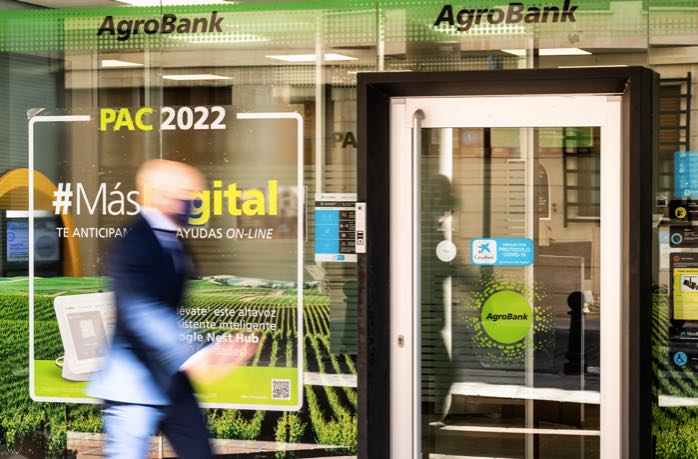 noticias maquinaria AgroBank CaixaBank