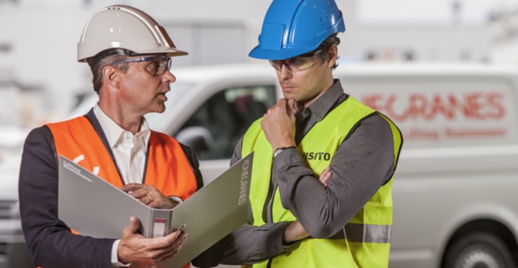 noticias maquinaria Cargotec y Konecranes