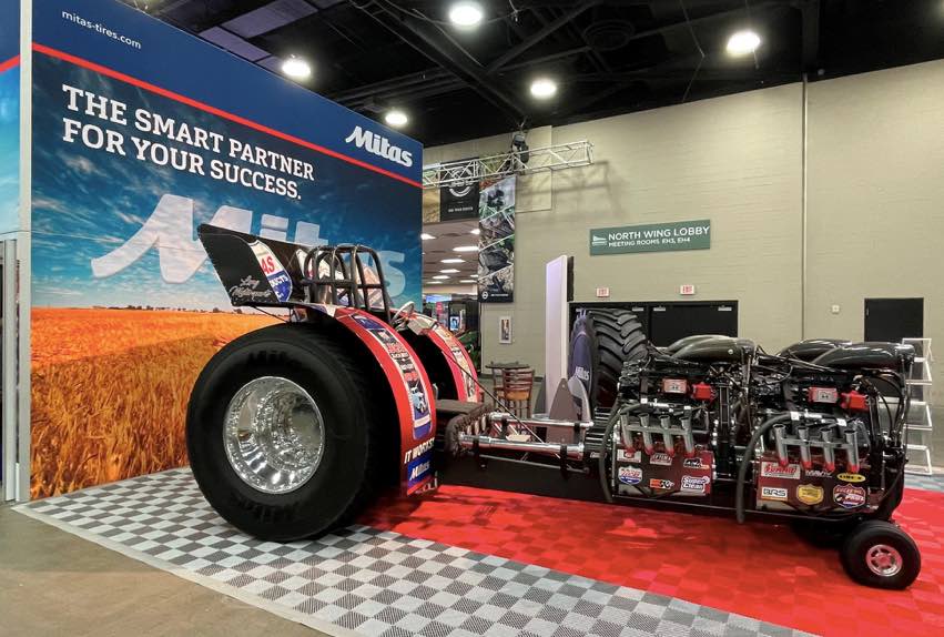 noticias maquinaria MITAS en National Farm Machinery Show