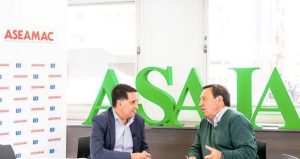 noticias maquinaria Aseamac dialoga con ASAJA