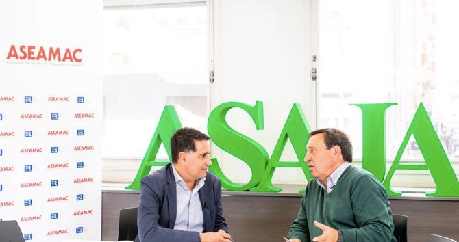 noticias maquinaria Aseamac dialoga con ASAJA