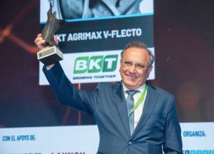 noticias maquinaria BKT Agrimax V-Flecto gana los premios Hevea