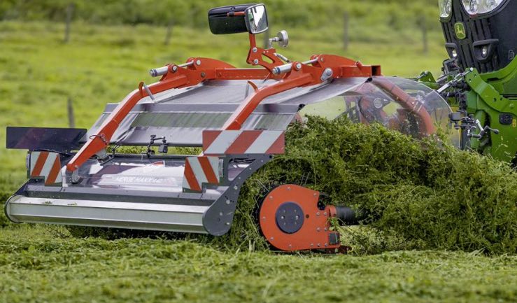 noticias maquinaria MERGE MAXX 440 F de Kuhn