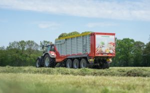 noticias maquinaria remolque autocargador de la serie JUMBO 7000