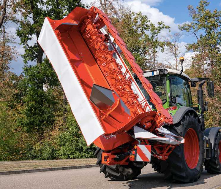 noticias maquinaria segadora FC 3515 D de KUHN