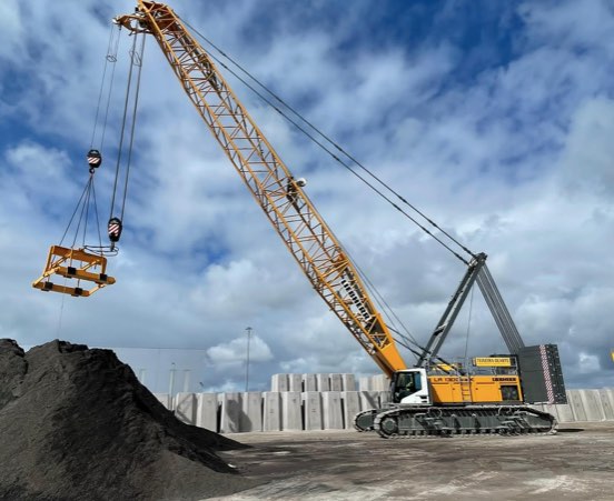 noticias maquinaria Teixeira Duarte Liebherr LR1300.1SX