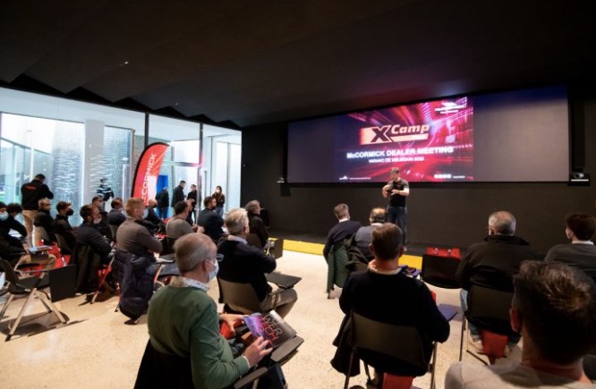 noticias maquinaria XCamp Pro programa de formación McCormick