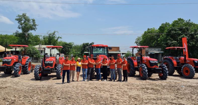 noticias maquinaria Los tractores ZETOR en Vietnam