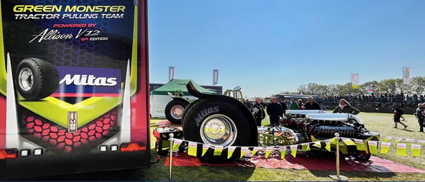 noticias maquinaria Mitas competición de tractores en Alemania