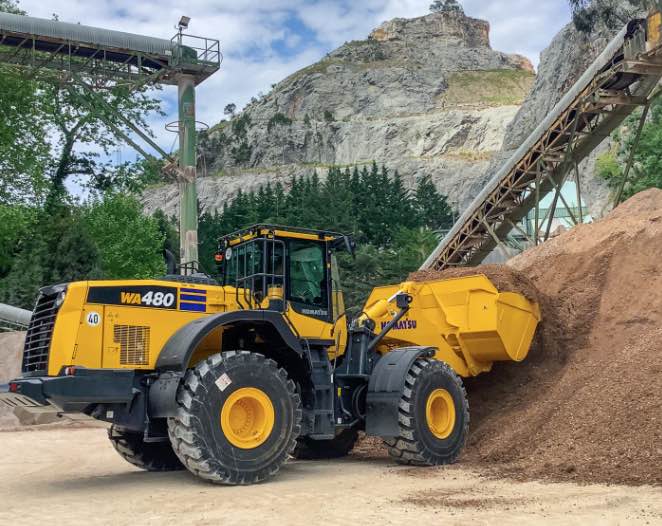 noticias maquinaria Pala Cargadora Komatsu WA480-8E0 entregada en Cantabria