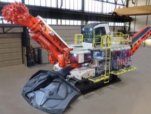 noticias maquinaria rozadora de túneles Sandvik MT520