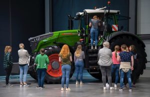 noticias maquinaria Fendt Female Career Day-2