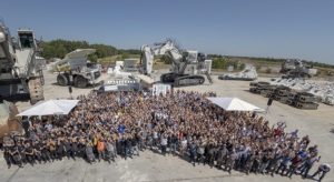 noticias maquinaria Fortescue y Liebherr