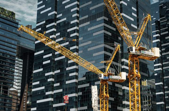 noticias maquinaria grúas de pluma ajustable 710 HC-L 32_64 Litronic de Liebherr