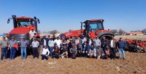 noticias maquinaria CASE IH campo de entrenamiento bilingüe en Sudáfrica
