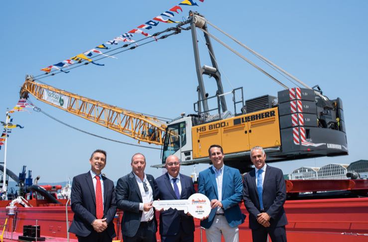 noticias maquinaria Canlemar grúa de celosía Liebherr HS 8100.1 HD en España