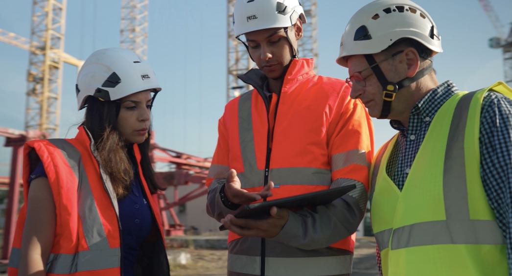 noticias maquinaria Manitowoc solución digital CONNECT