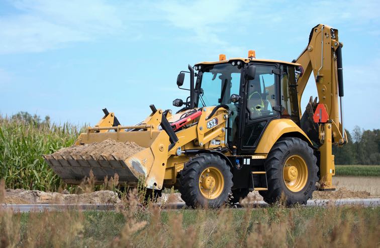 noticias maquinaria finanzauto cat retropalas 428