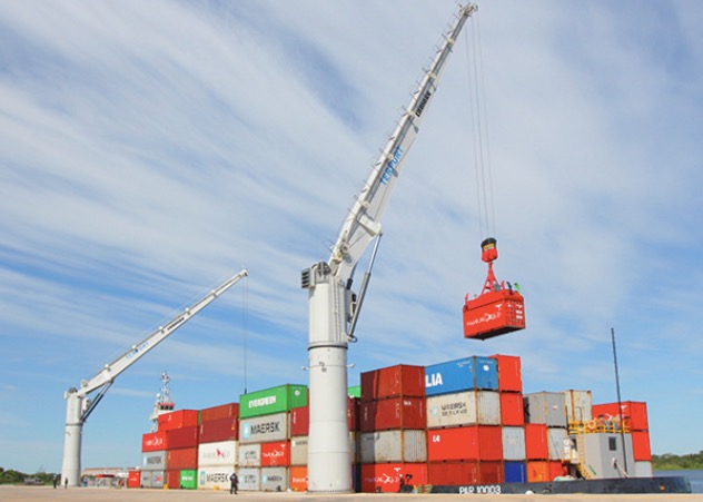 noticias maquinaria gruas Liebherr paraguay