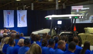 noticias maquinaria Foxconn y Monarch Tractor