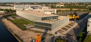 noticias maquinaria Komatsu inaugura campus en Milwaukee