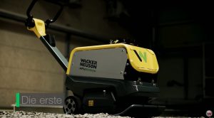 noticias maquinaria Wacker Neuson plancha vibratoria reversible