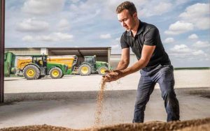 noticias maquinaria calculadora de cosechadoras John Deere